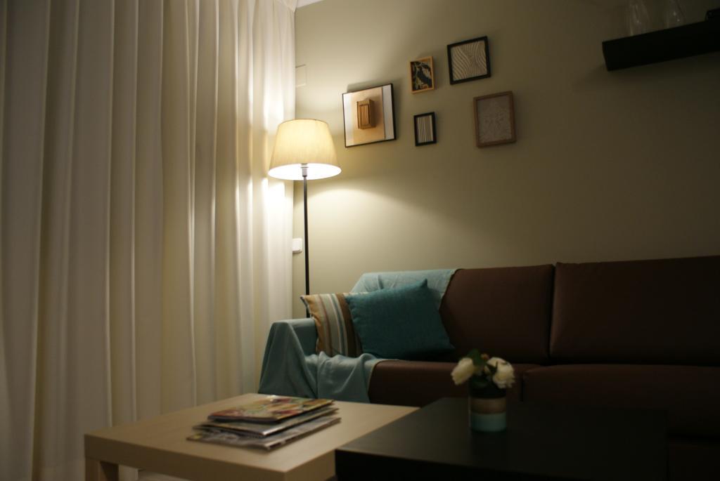 Apartamentos La Estacion M&S Albacete Szoba fotó