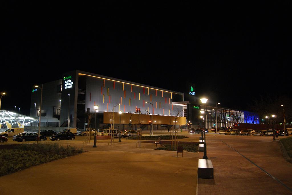 Apartamentos La Estacion M&S Albacete Szoba fotó