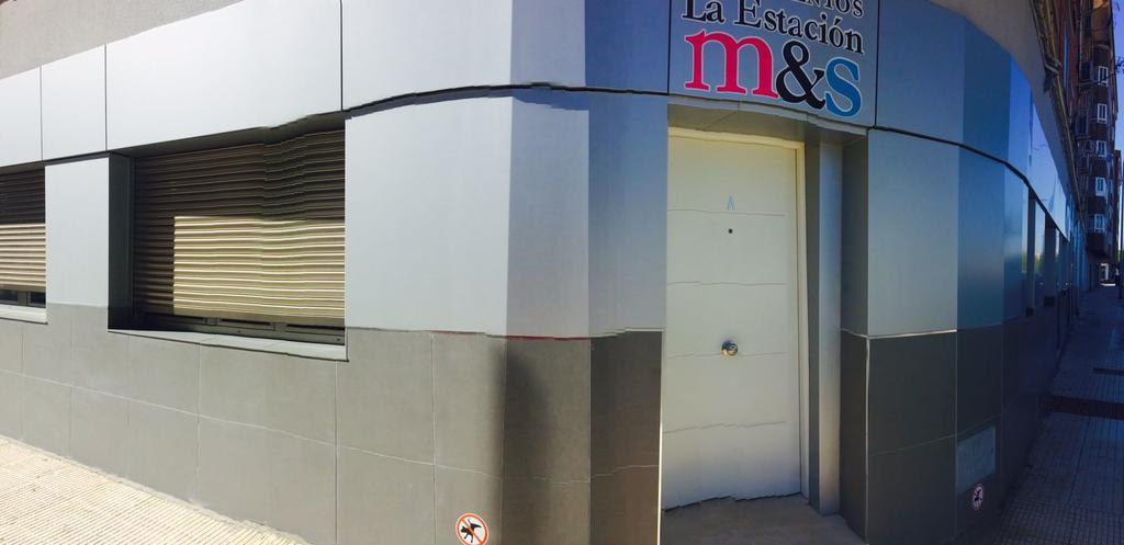 Apartamentos La Estacion M&S Albacete Kültér fotó
